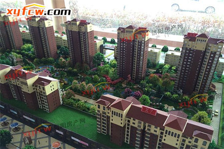 衡王府花园五楼带阁楼中装3室2厅1卫117㎡128万